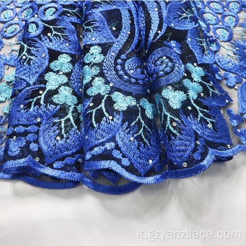 Tessuto di pizzo ricamato in rilievo floreale blu navy